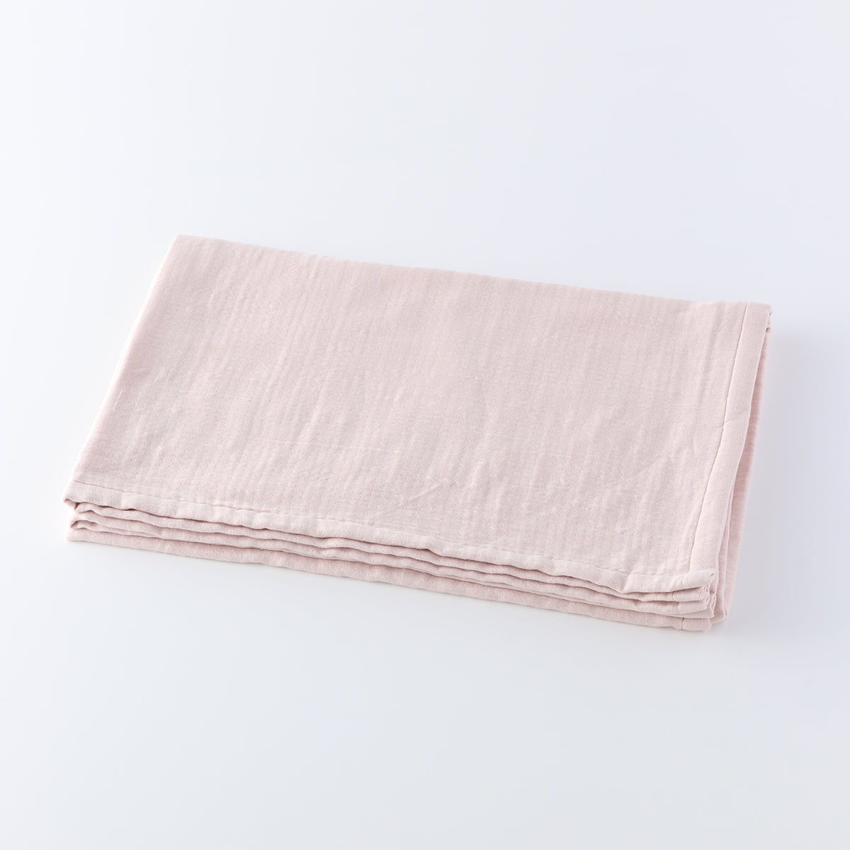 Marshmallow Gauze throw in Light Pink