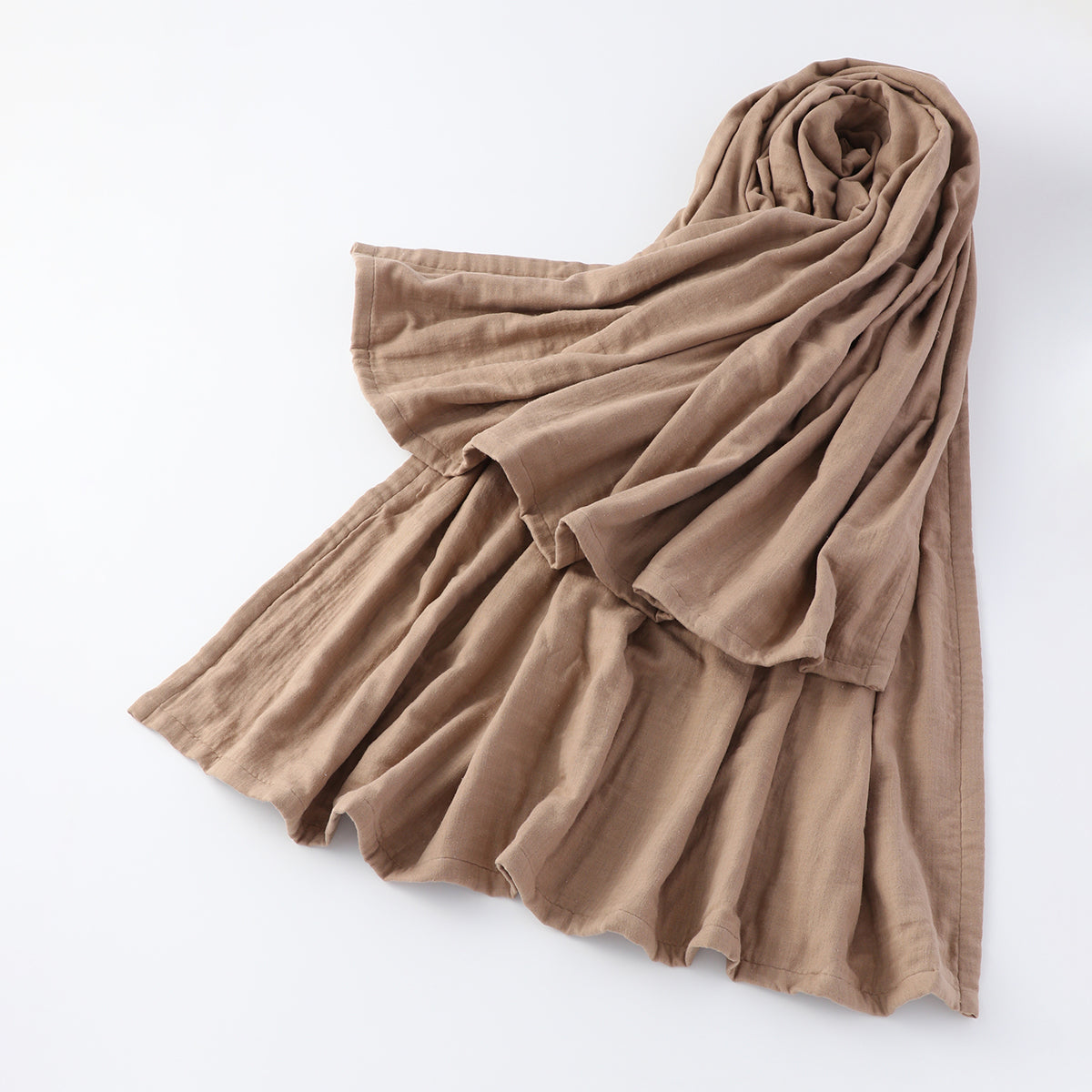 Marshmallow Gauze throw in Brown