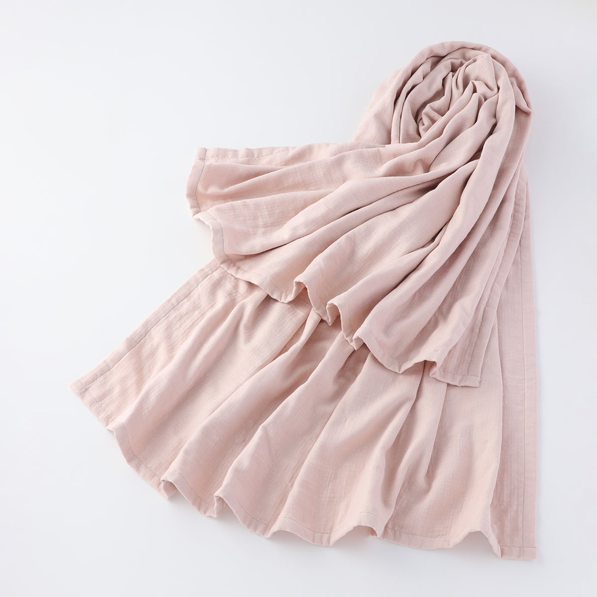 Marshmallow Gauze throw in Light Pink
