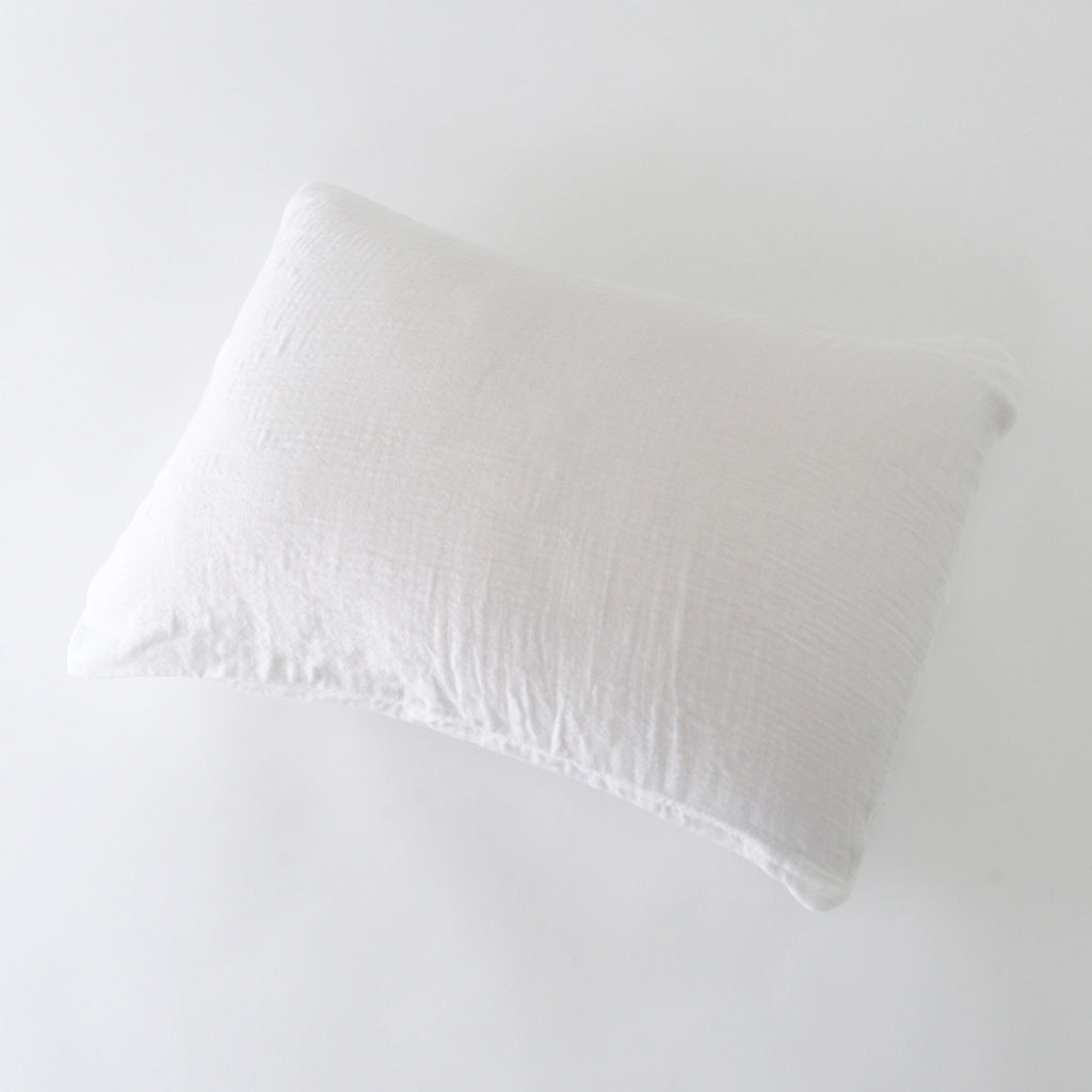 Marshmallow Gauze pillow case in White