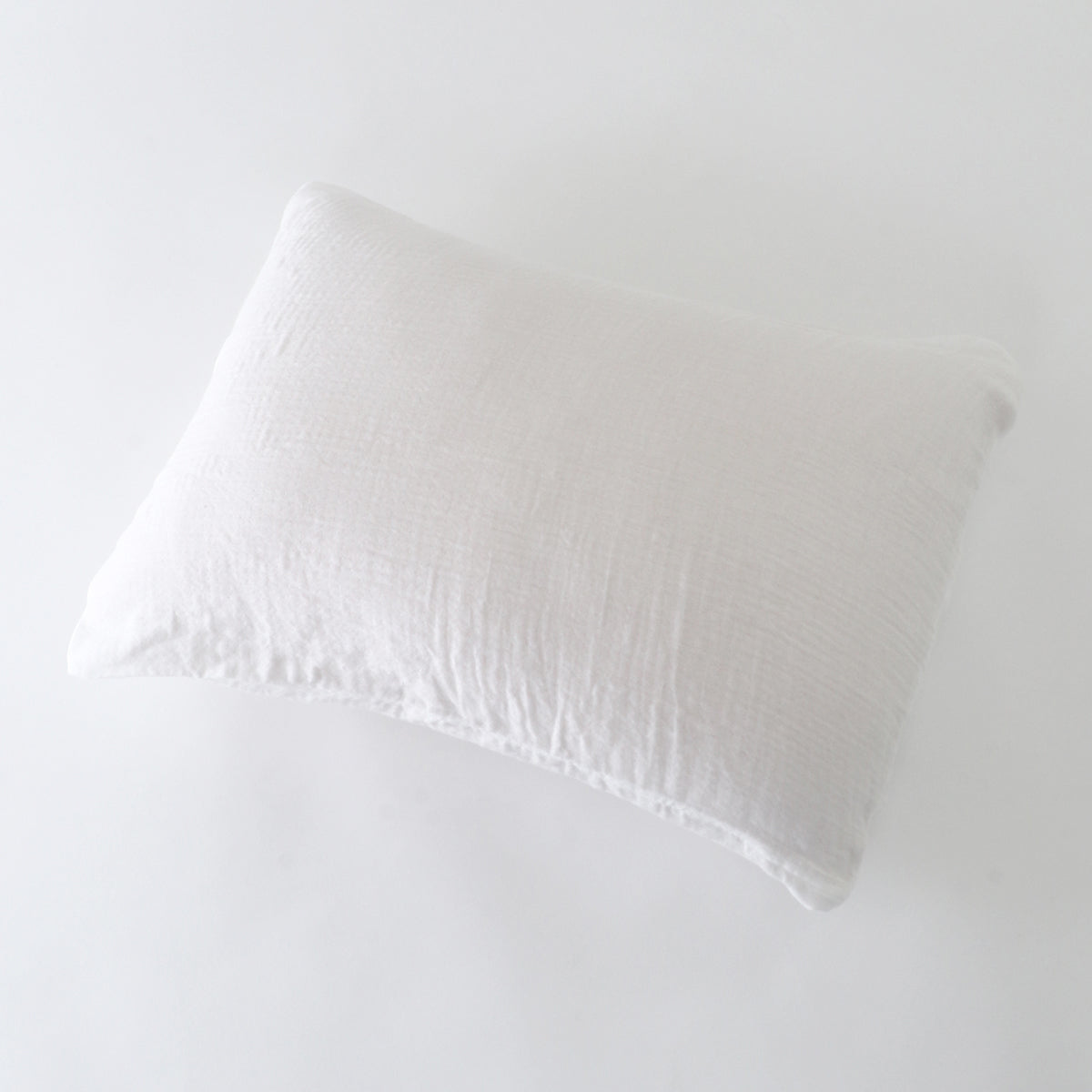 Marshmallow Gauze pillow case in White