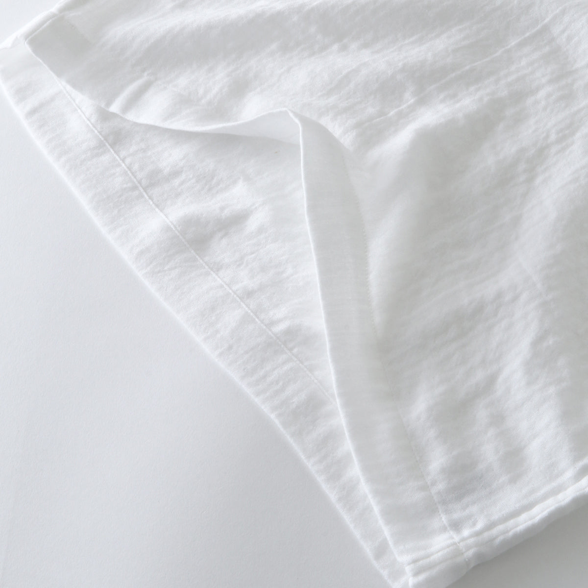 Marshmallow Gauze pillow case in White