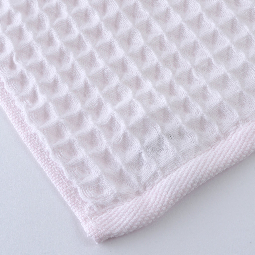Air Waffle guest towel in Pink