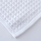 Air Waffle guest towel in White