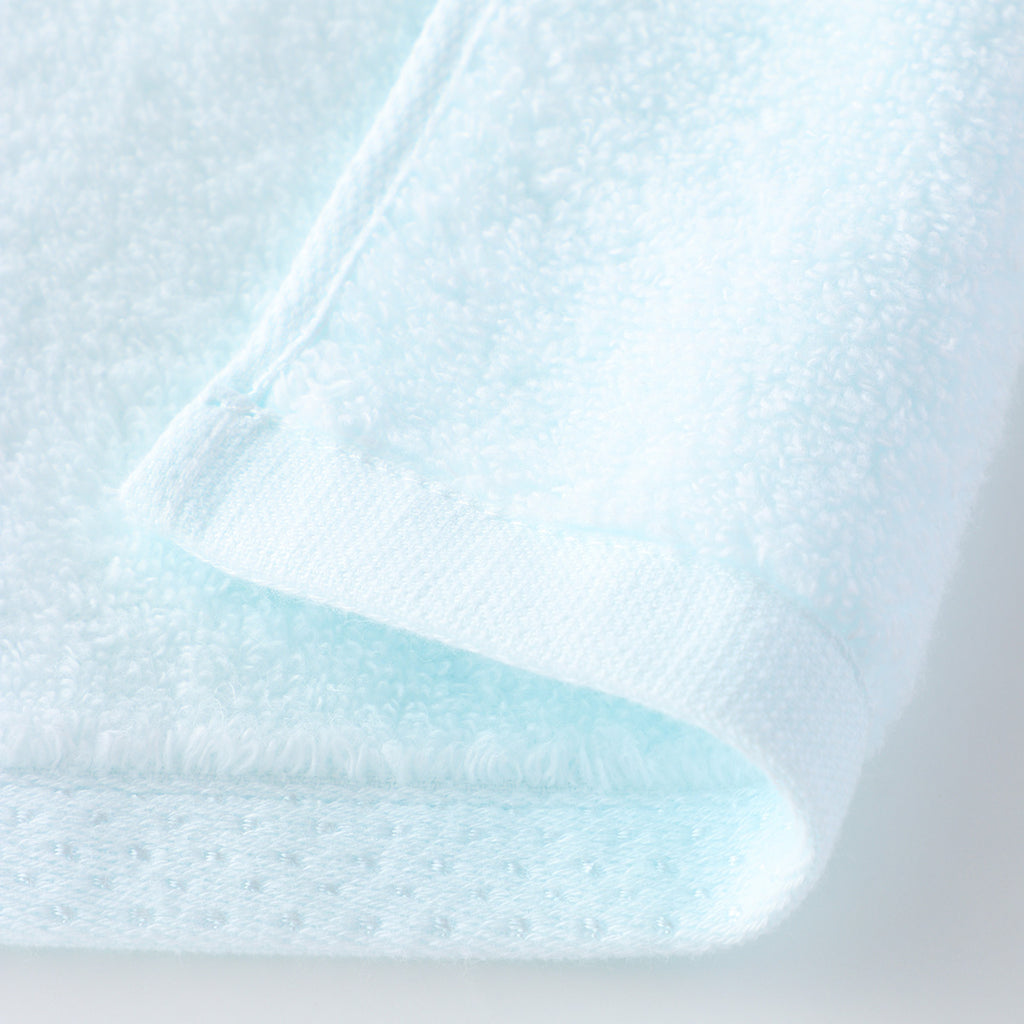 Fuwafuwa Color guest towel in Blue