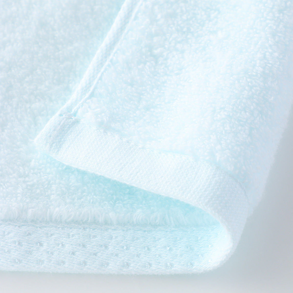 Fuwafuwa Color guest towel in Blue