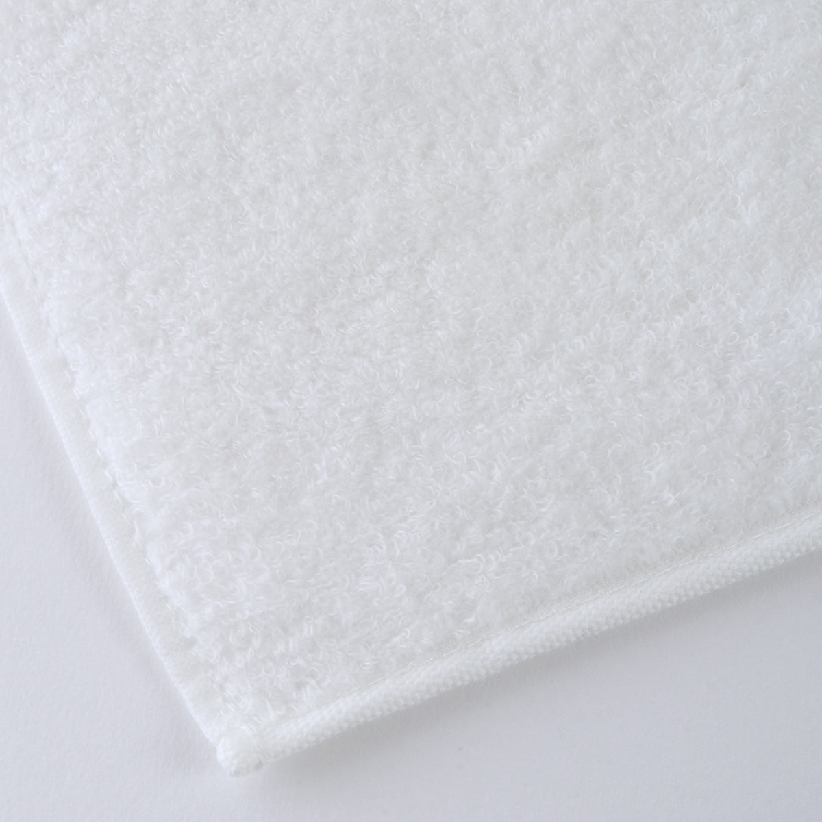 Airy Touch towel handkerchief in White