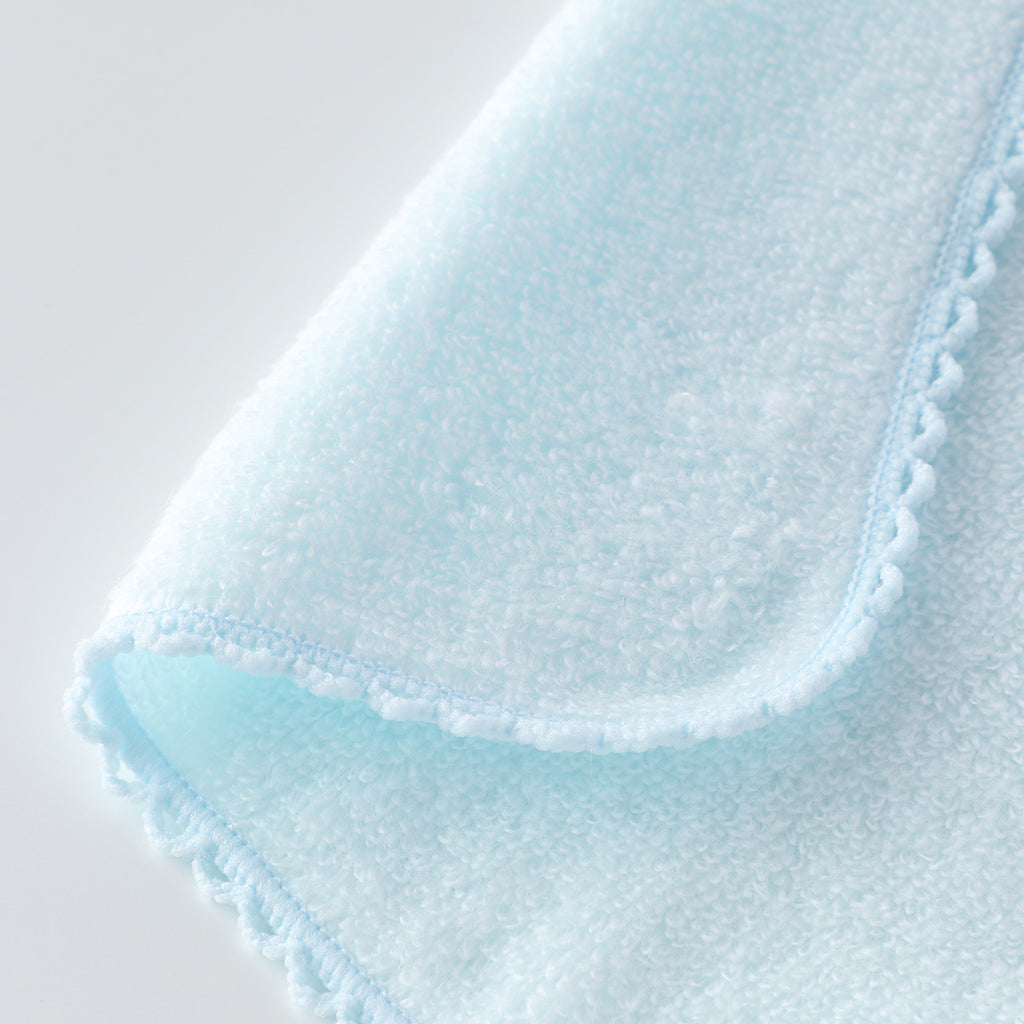 Fuwafuwa Color towel handkerchief in Blue
