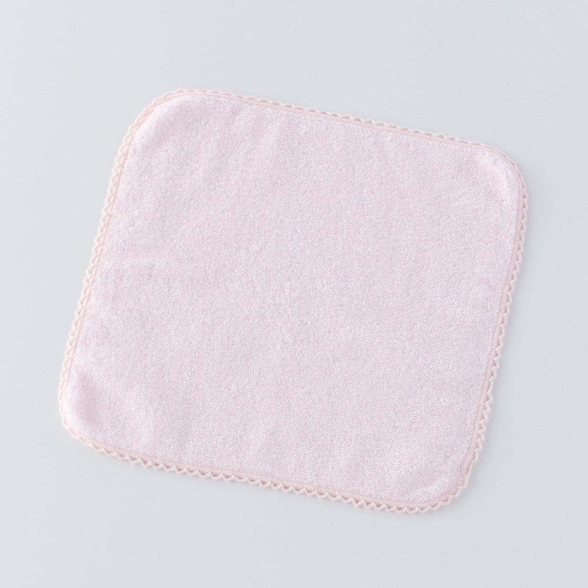 Fuwafuwa Color towel handkerchief in Pink