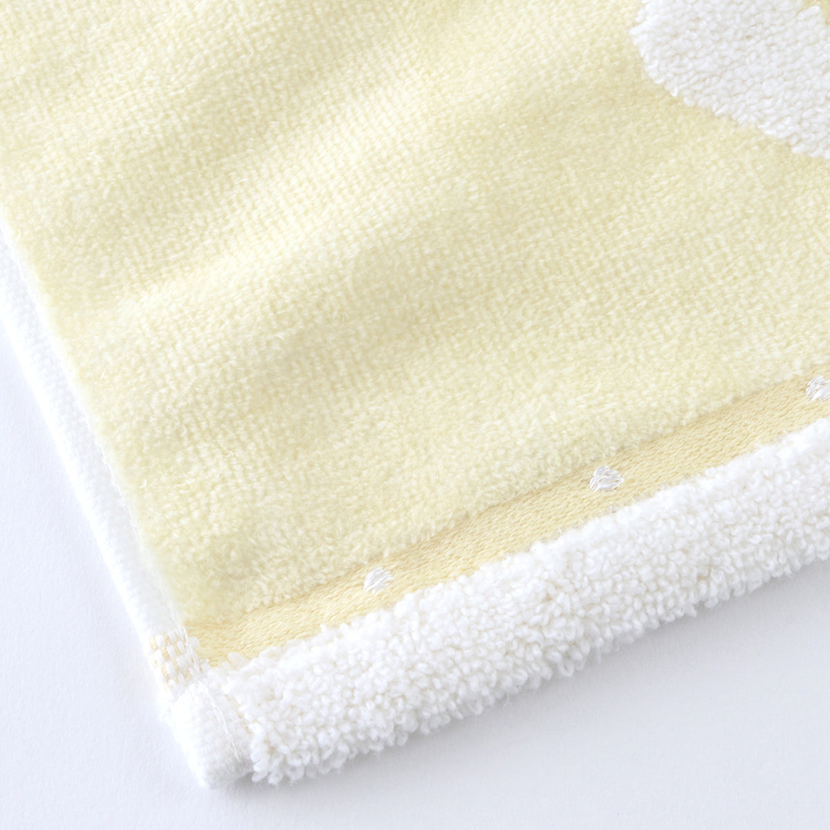 Fuwafuwa Bunny guest towel in Light Yellow