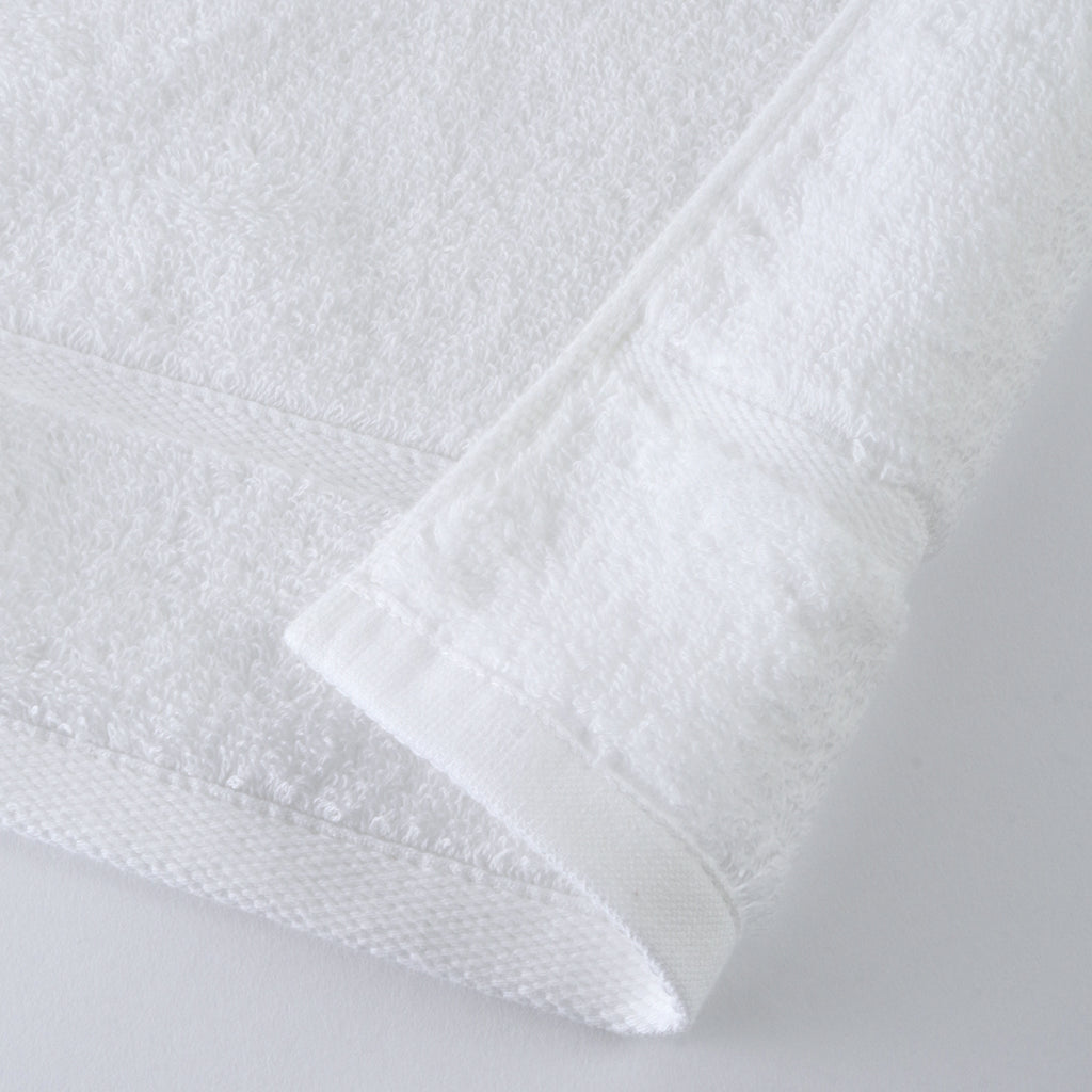 Quick Dry Tint face towel in White