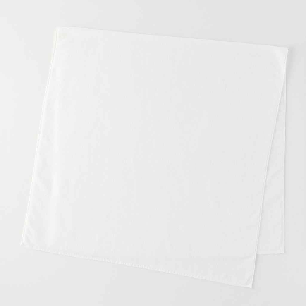 Beauty Skincare bath towel in Milk White