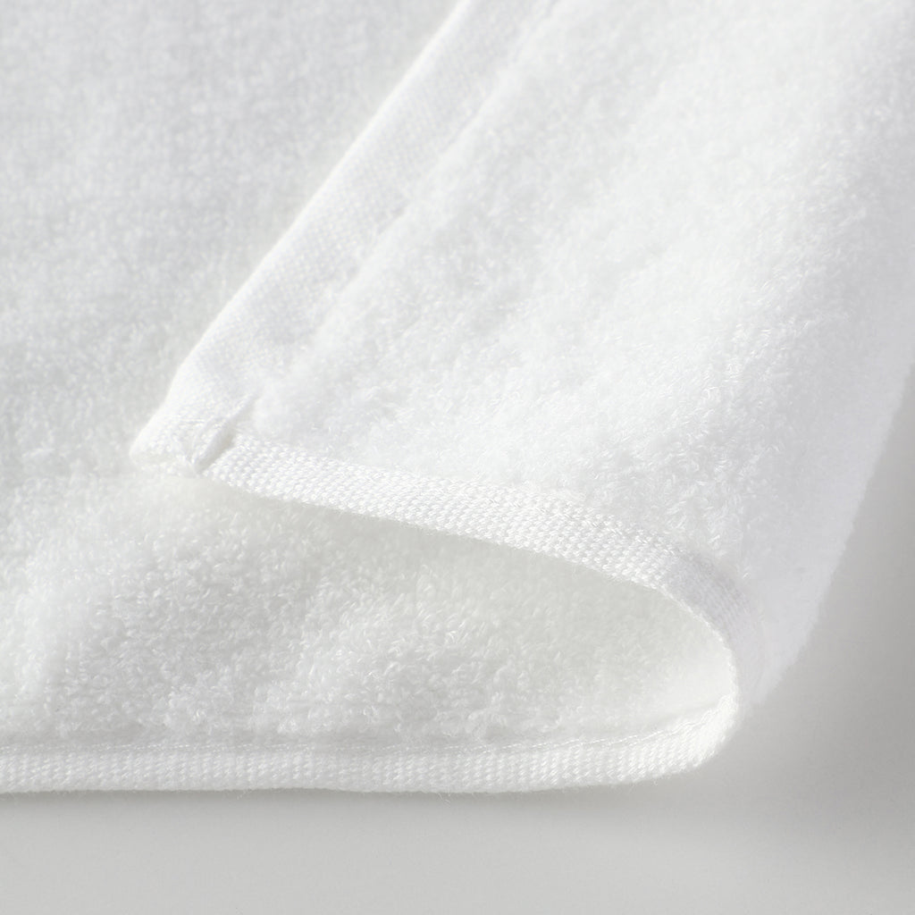 Beauty Skincare bath towel in Milk White