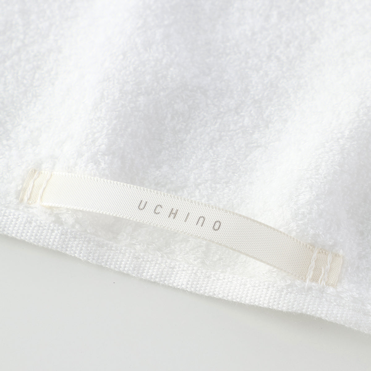 Beauty Skincare bath towel in Milk White