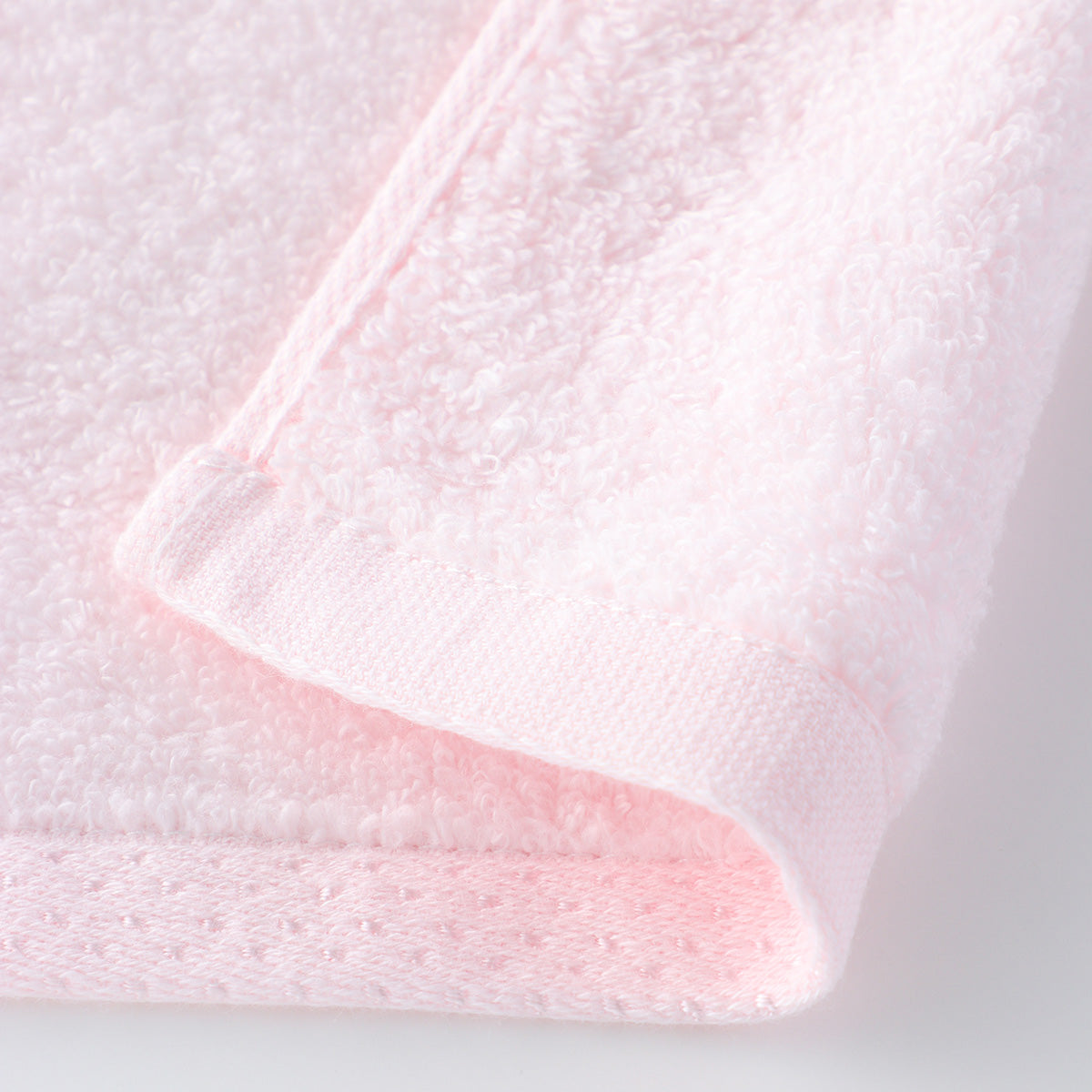 Fuwafuwa Color face towel in Pink