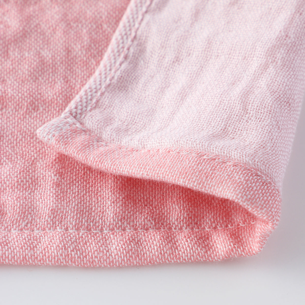 Marshmallow Puff Gauze guest towel in Pink
