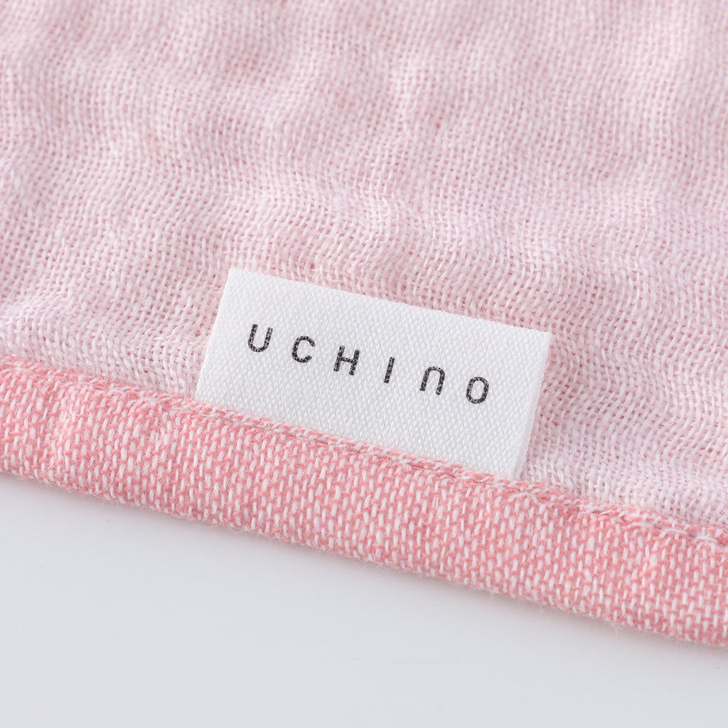 Marshmallow Puff Gauze guest towel in Pink