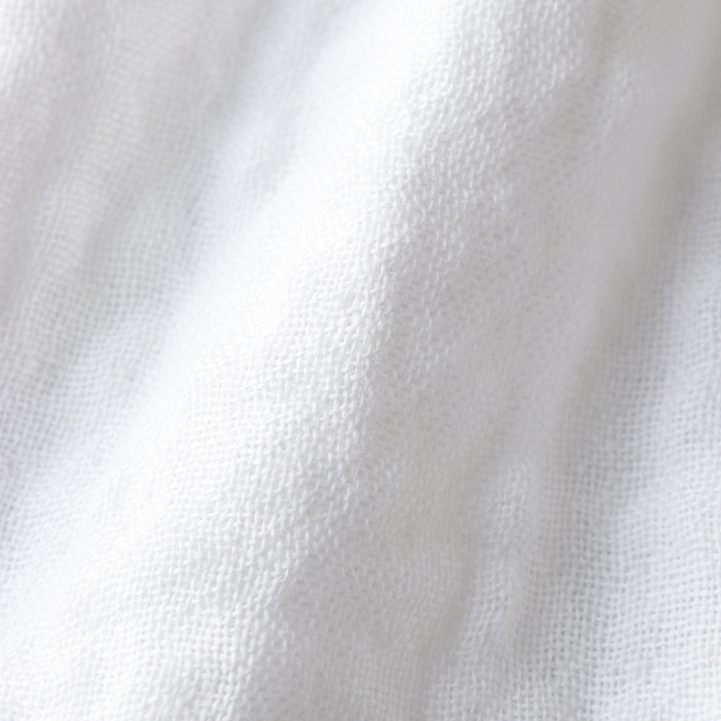 Marshmallow Puff Gauze guest towel in White
