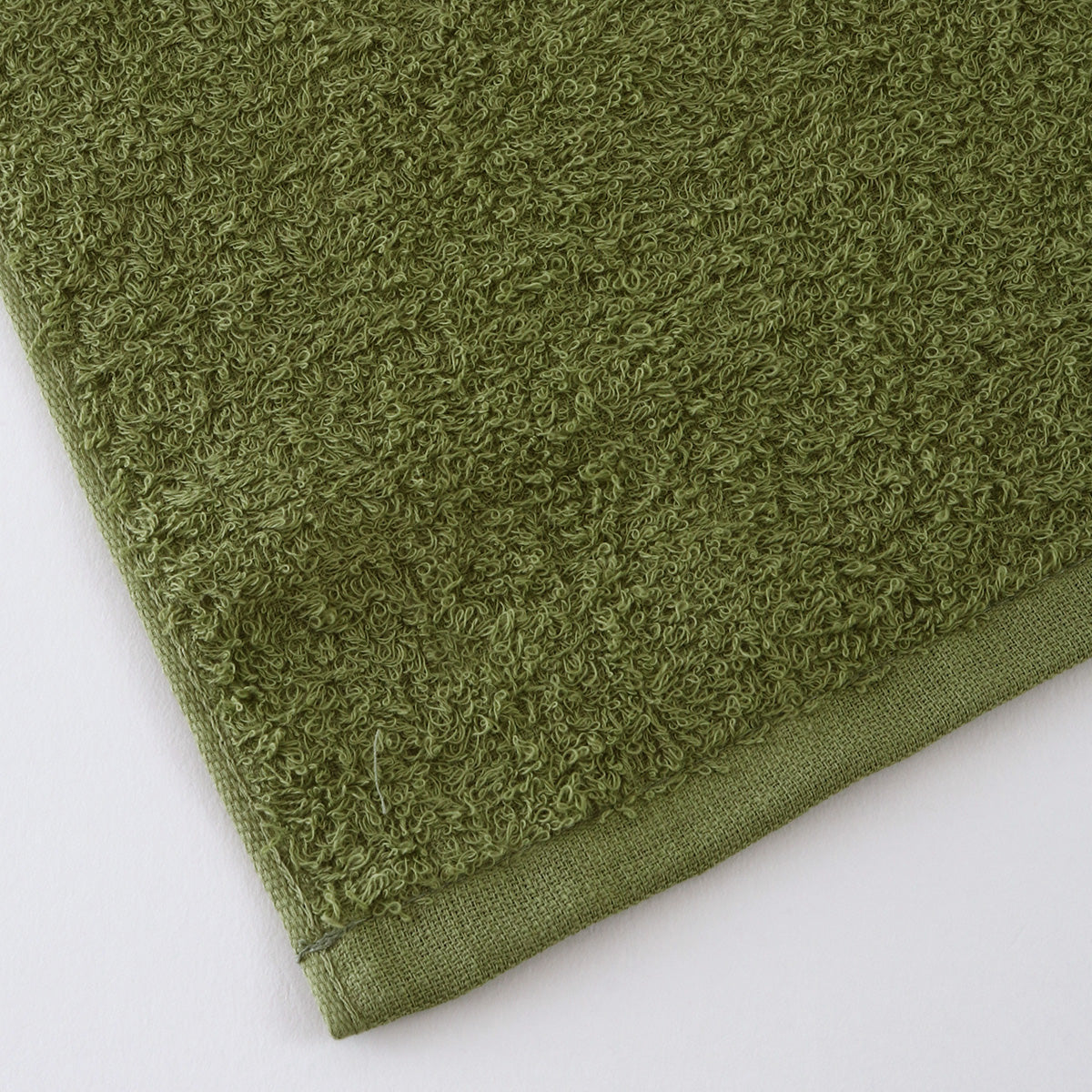 Oboro Towel Japanese Traditional Colours bath towel in Matcha (Matcha Green)