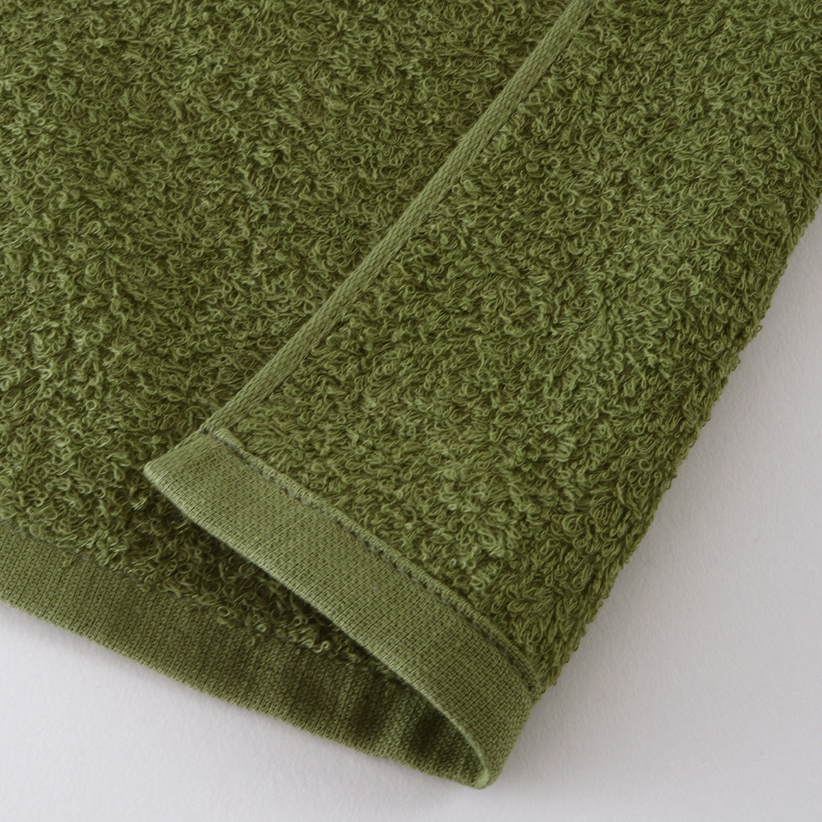 Oboro Towel Japanese Traditional Colours bath towel in Matcha (Matcha Green)