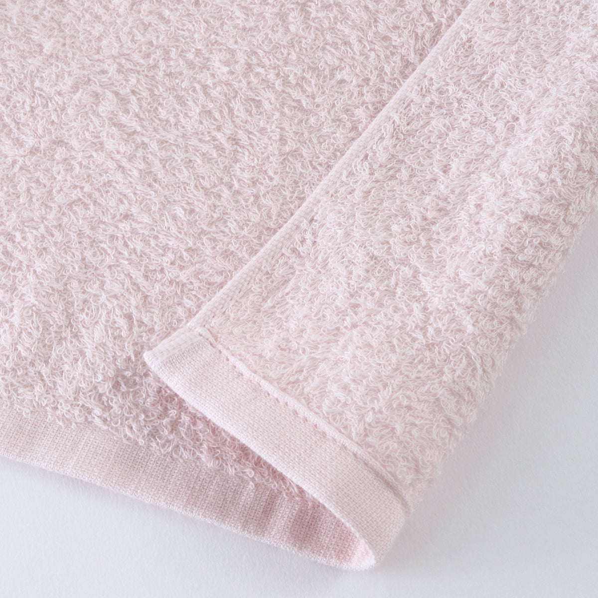 Oboro Towel Japanese Traditional Colours bath towel in Sakura (Pale Pink)