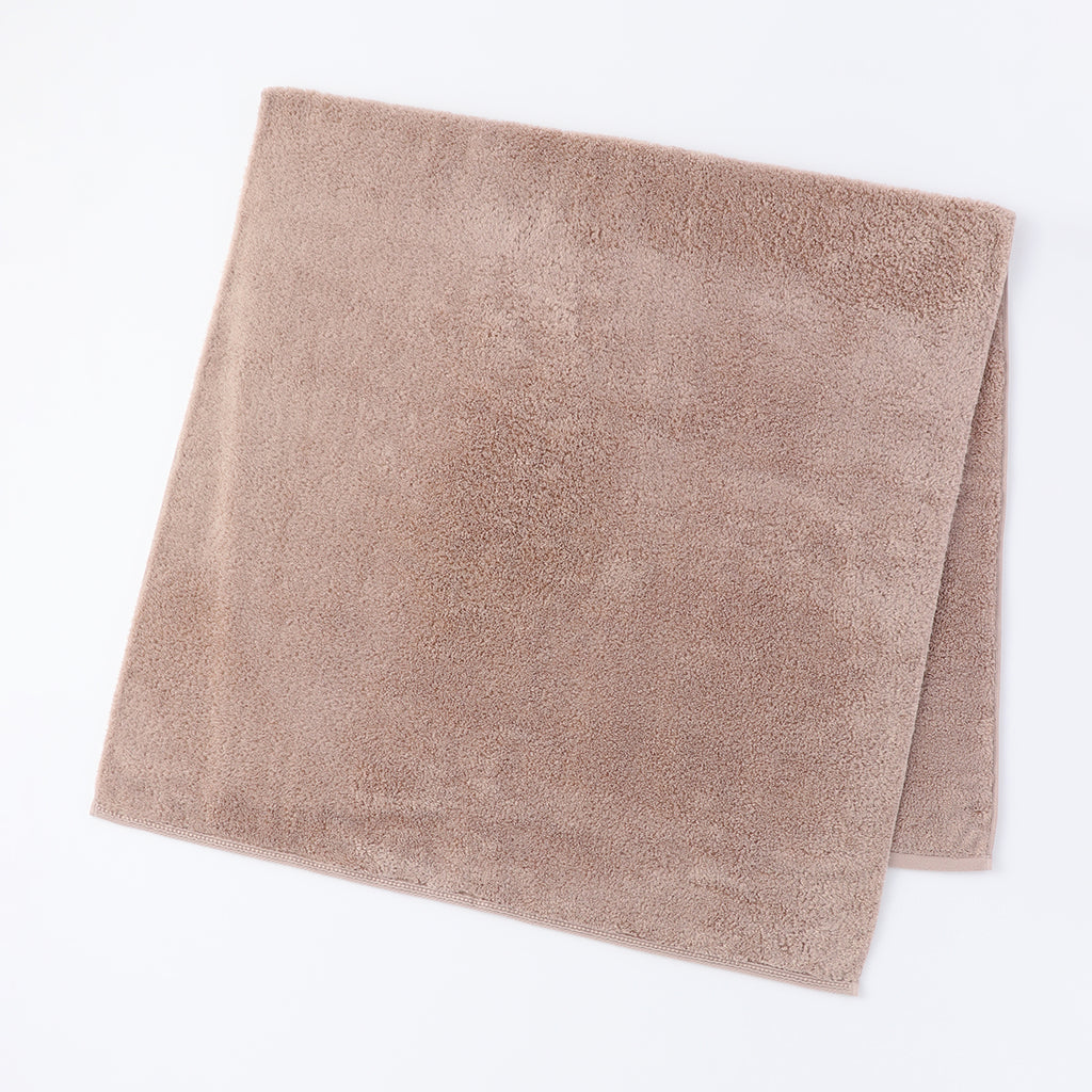 Shiawase Towel bath towel in Latte