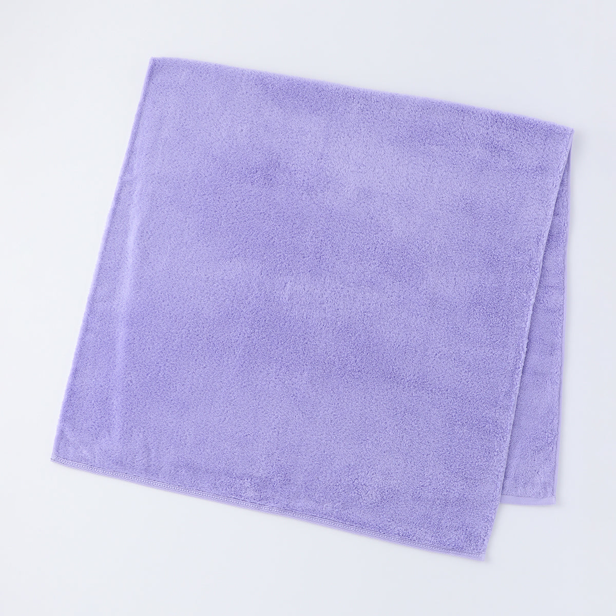 Shiawase Towel bath towel in Wisteria