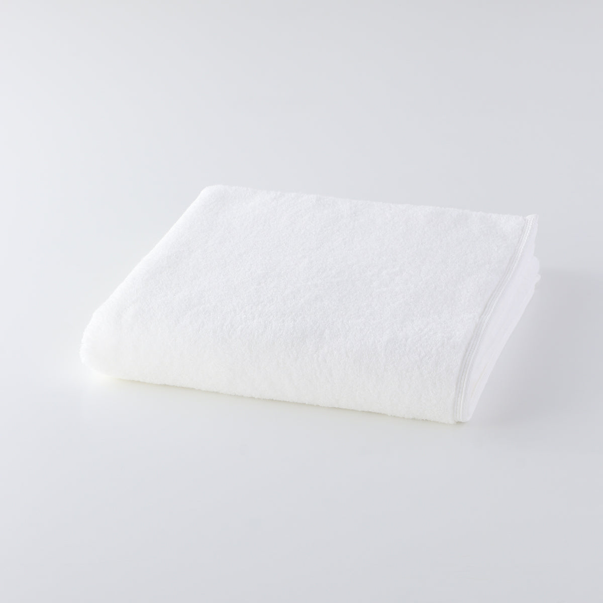 Shiawase Towel bath towel in Pearl