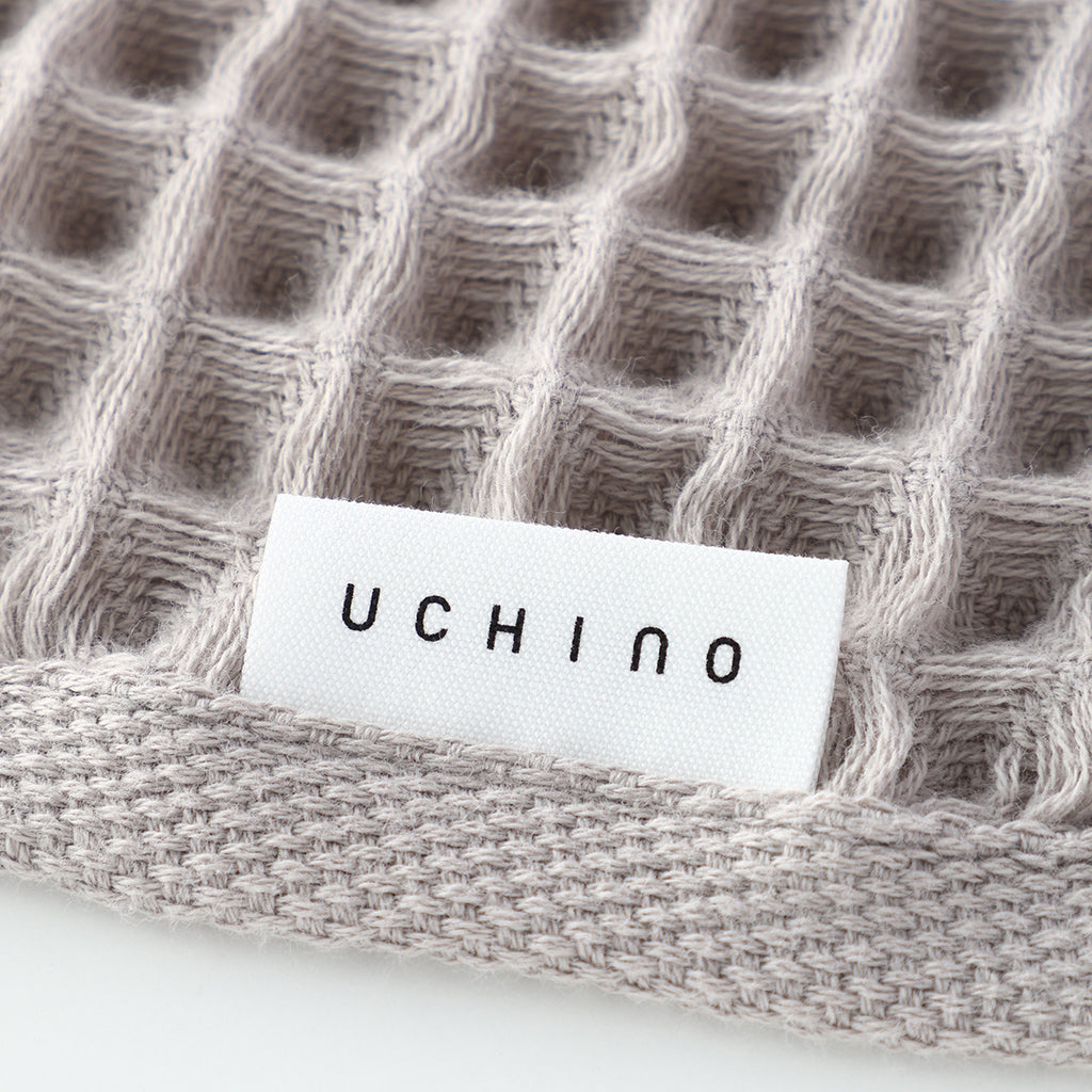 Air Waffle face towel in Grey