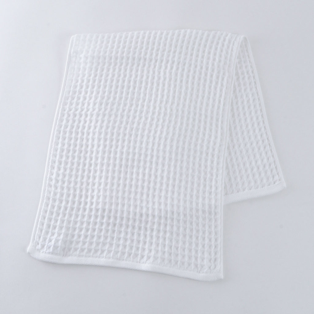 Air Waffle face towel in White