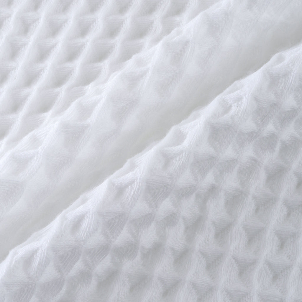 Air Waffle face towel in White