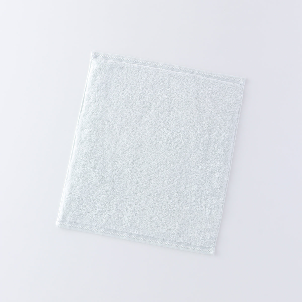 Super Marshmallow guest towel in Light Blue