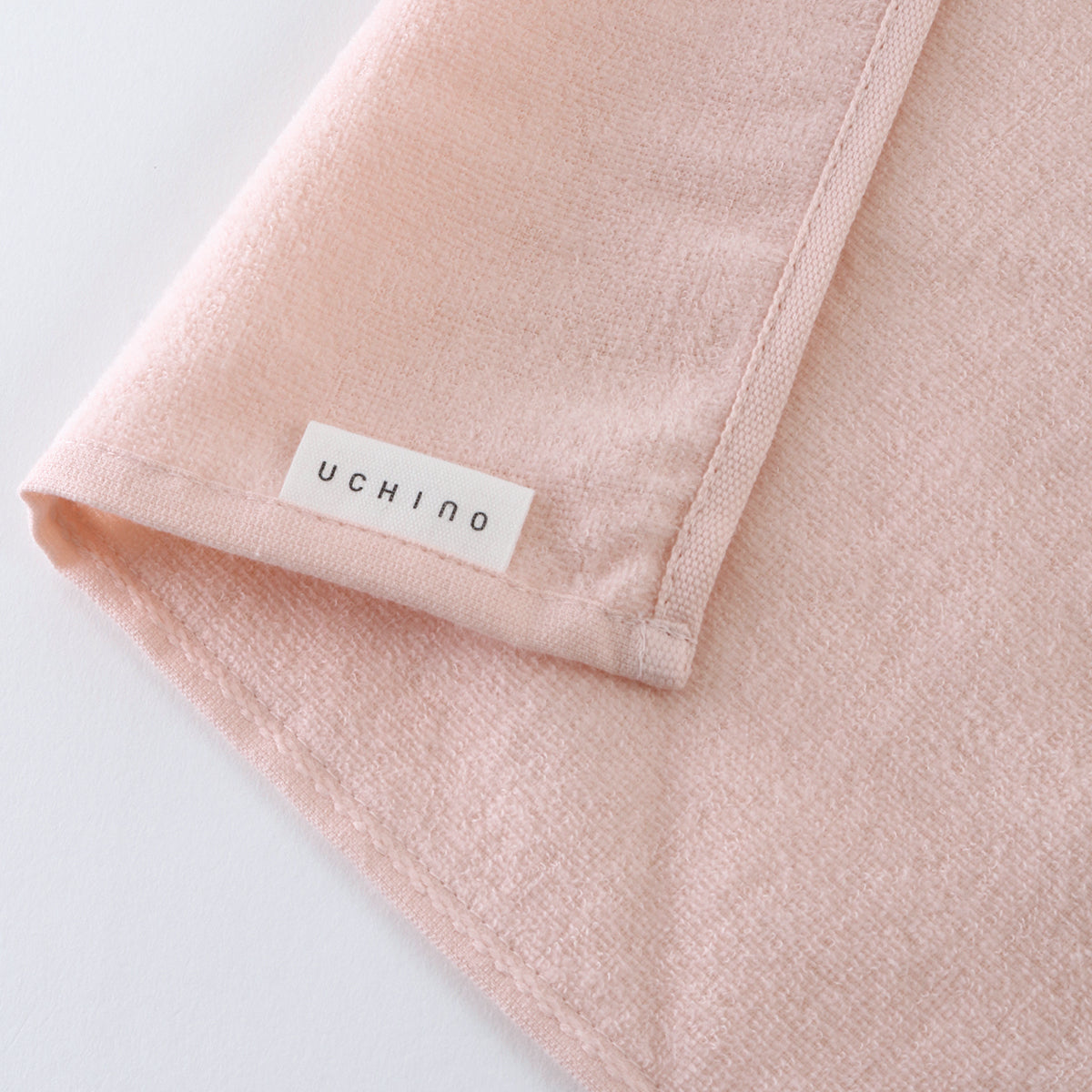 Airy Touch face towel in Pink