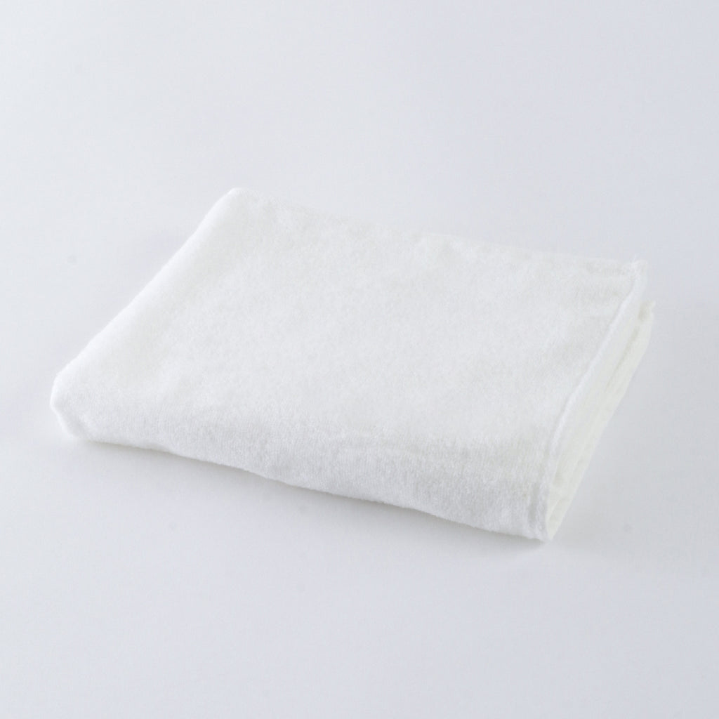 Airy Touch face towel in White
