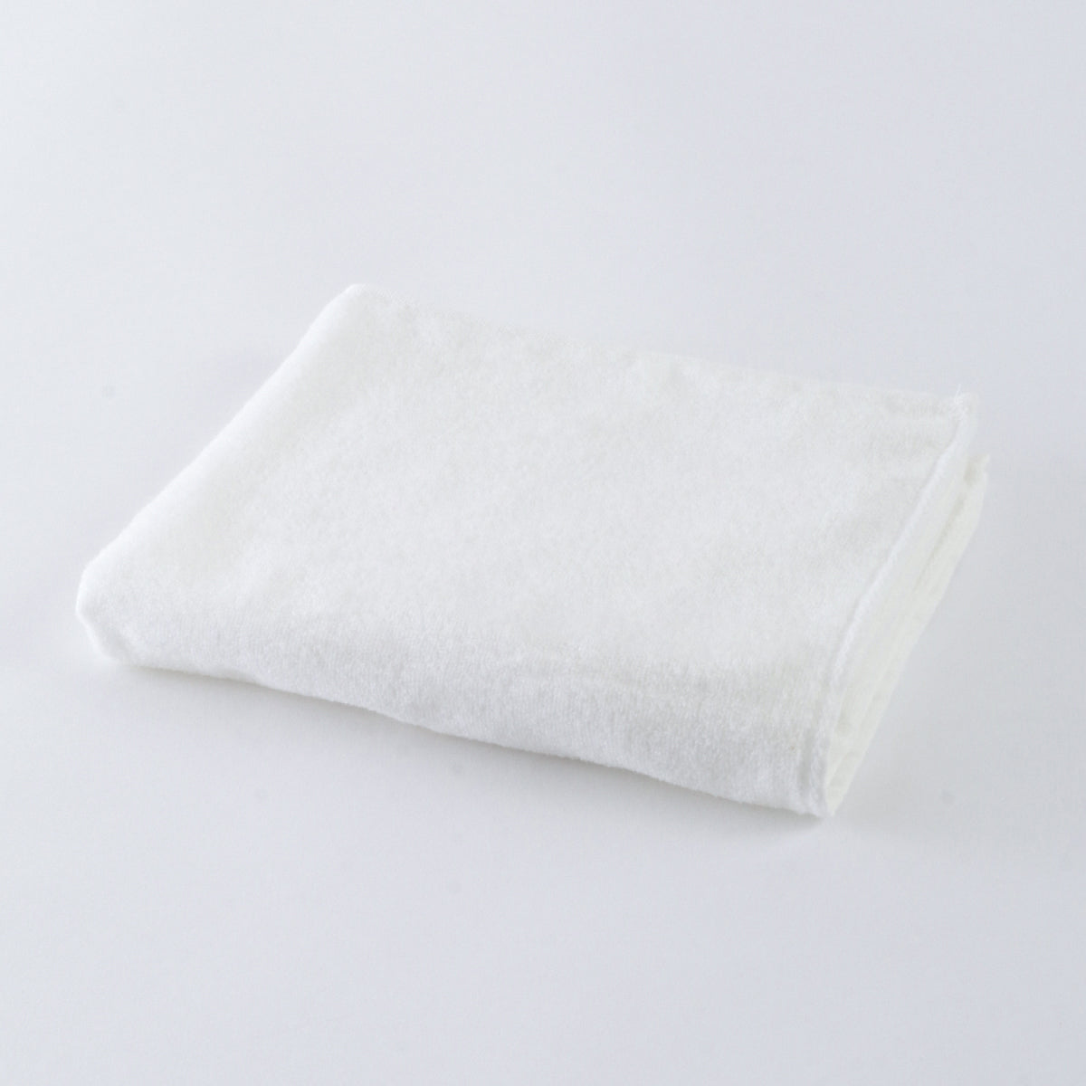 Airy Touch face towel in White