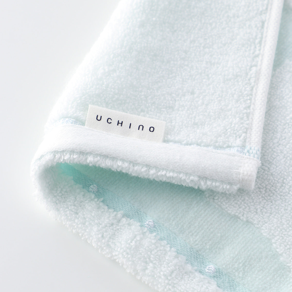 Fuwafuwa Bunny face towel in Light Blue