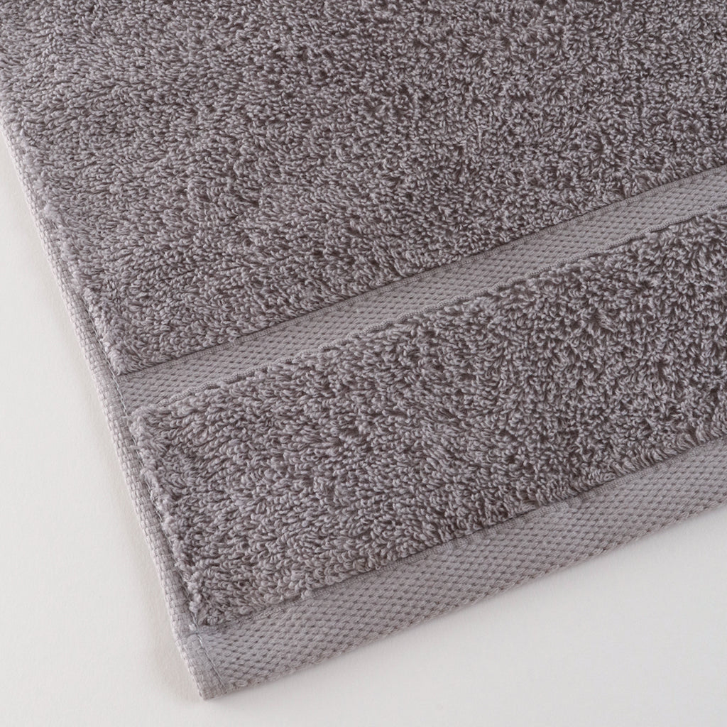Quick Dry Tint small bath towel in Grey