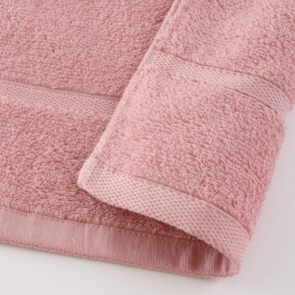 Quick Dry Tint small bath towel in Pink
