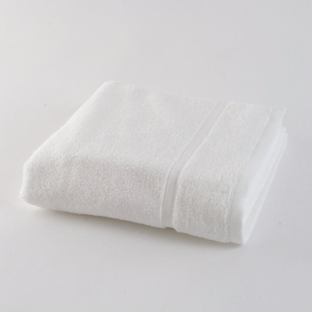 Quick Dry Tint small bath towel in White