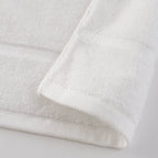 Quick Dry Tint small bath towel in White