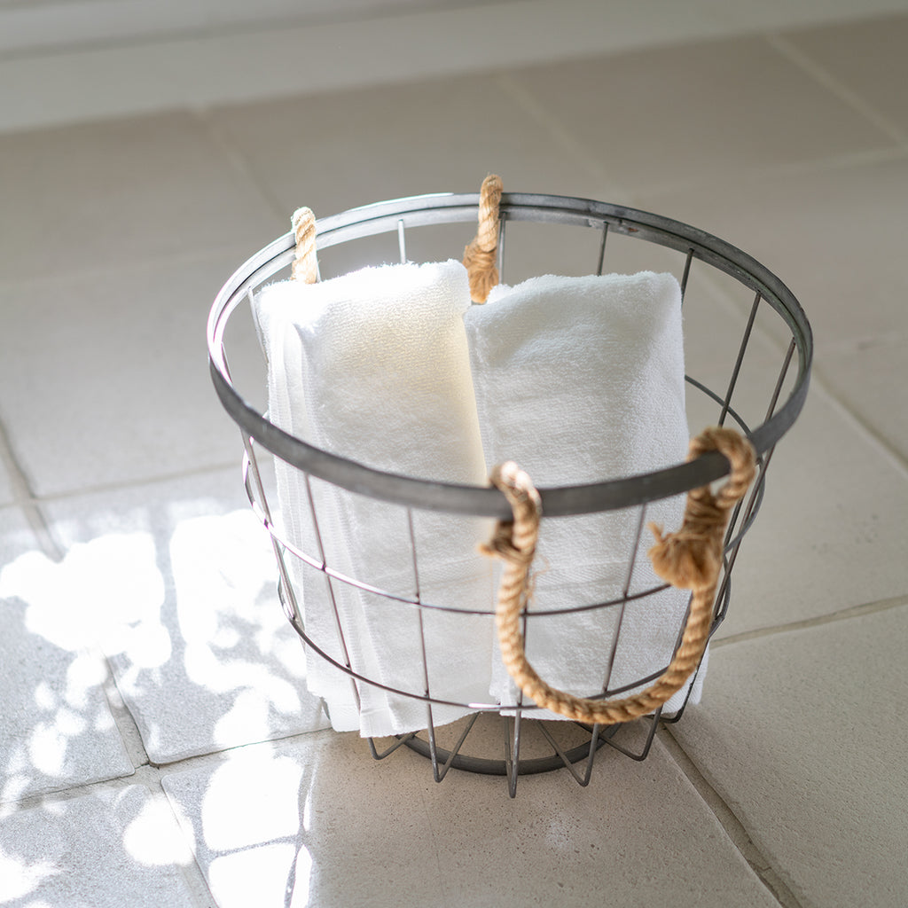 Quick Dry Tint small bath towel in White