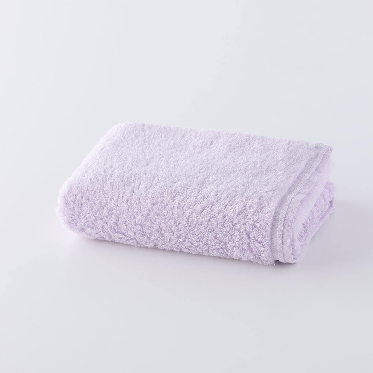 Super Marshmallow face towel in Violet