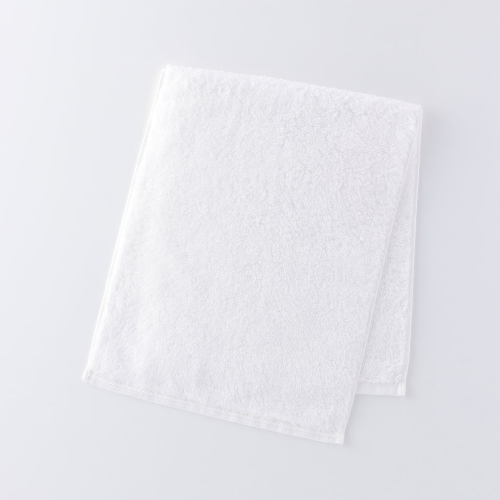 Super Marshmallow face towel in White