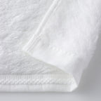 Super Marshmallow face towel in White