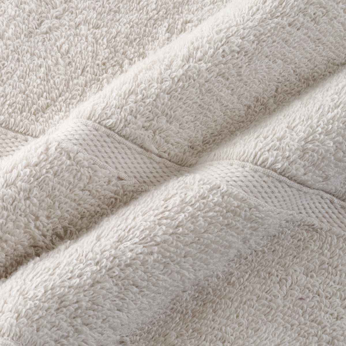 Quick Dry Tint bath towel in Beige