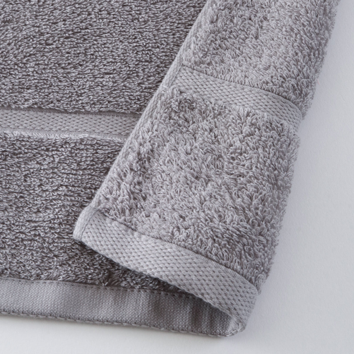 Quick Dry Tint bath towel in Grey