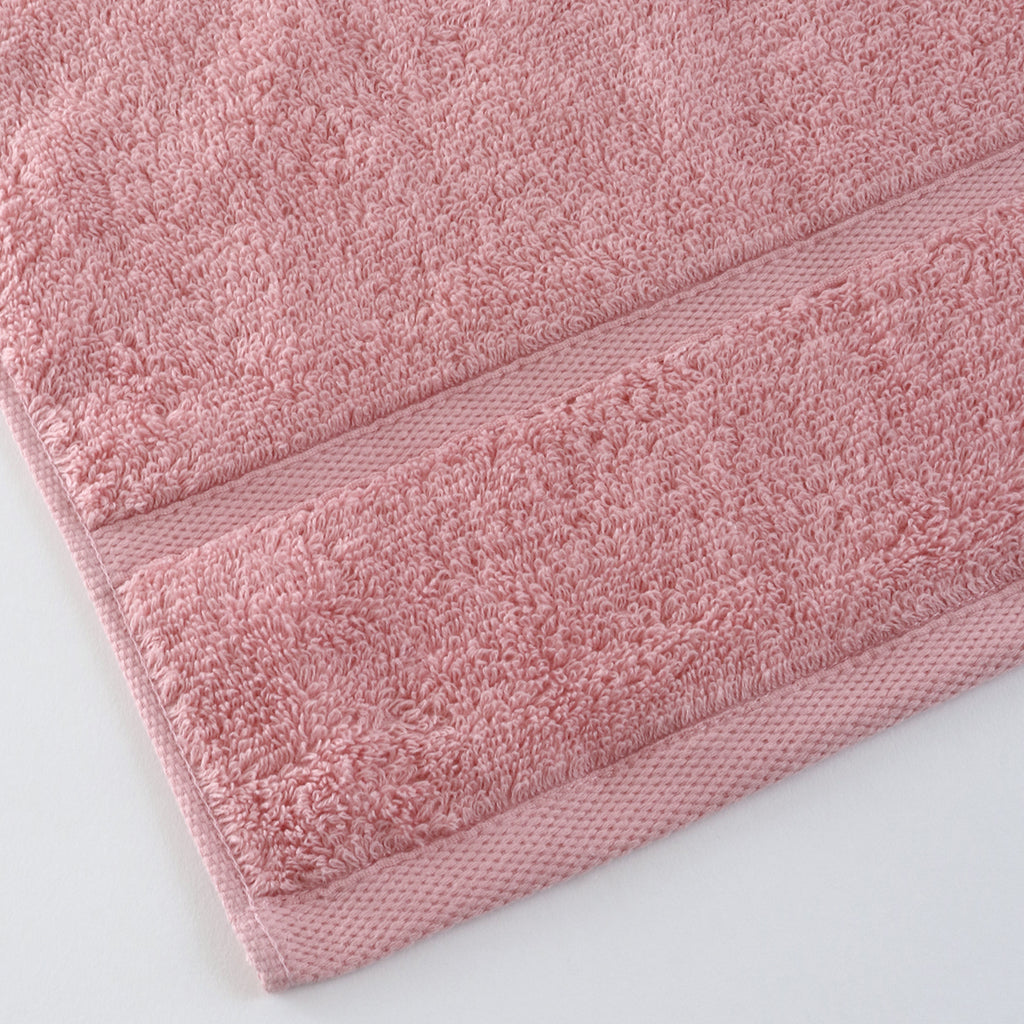 Quick Dry Tint bath towel in Pink