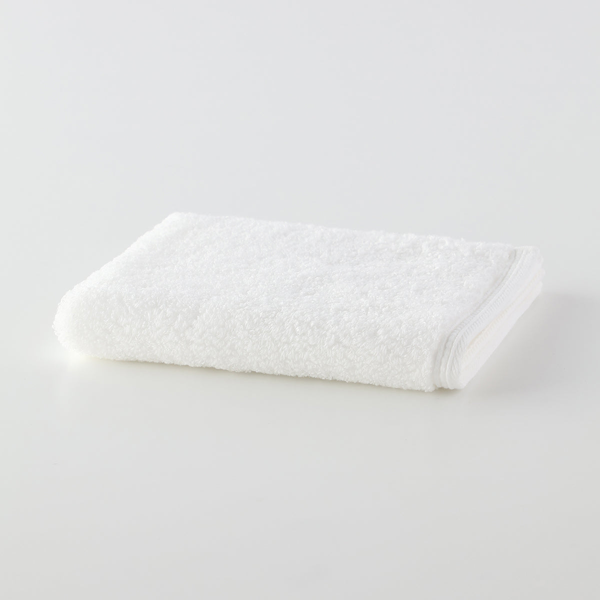 Shiawase Towel guest towel in Pearl