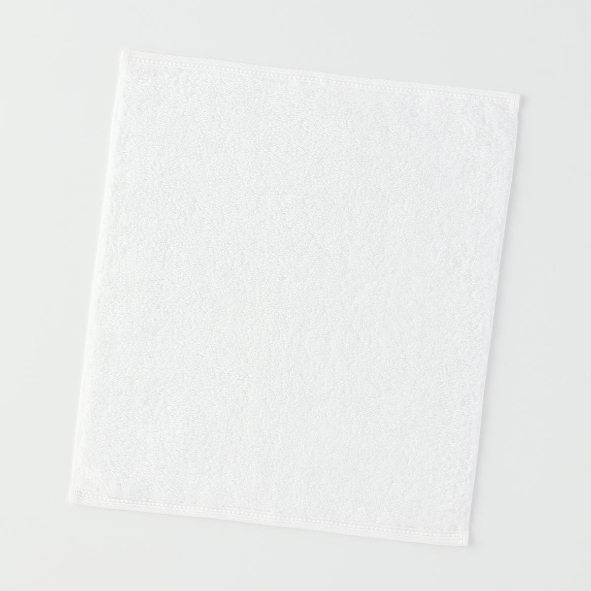 Shiawase Towel guest towel in Pearl