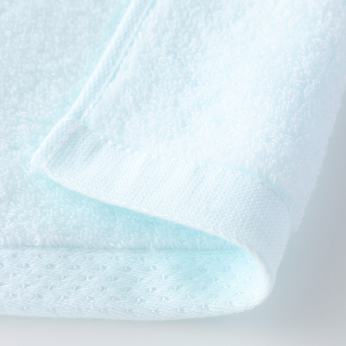 Fuwafuwa Color bath towel in Blue